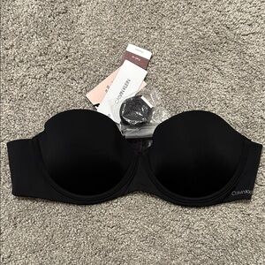 Calvin Klein Strapless Bra